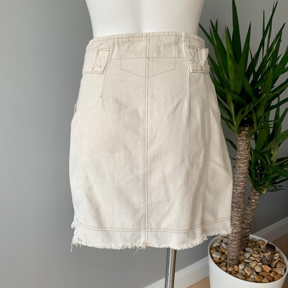 Free People Alpha Utility Raw-Edge Mini Skirt in Tan Size 8 - Picture 10 of 12